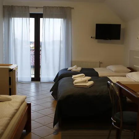 Malinowe Lato Homestay Grzybowo (West Pomeranian)